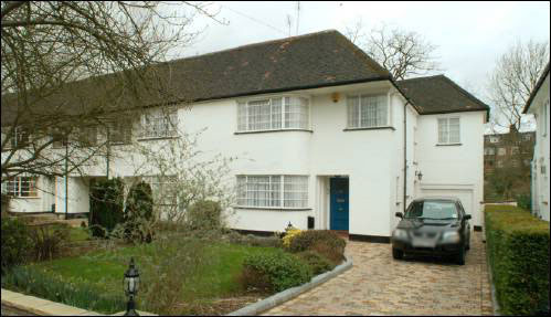 12 Kingsley Close